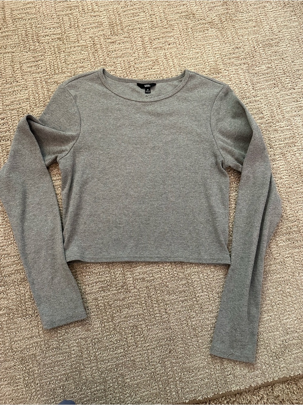 Vans Gray Long-Sleeve Cropped Crew Tee Lizzy Armanto Skater Skateboard
